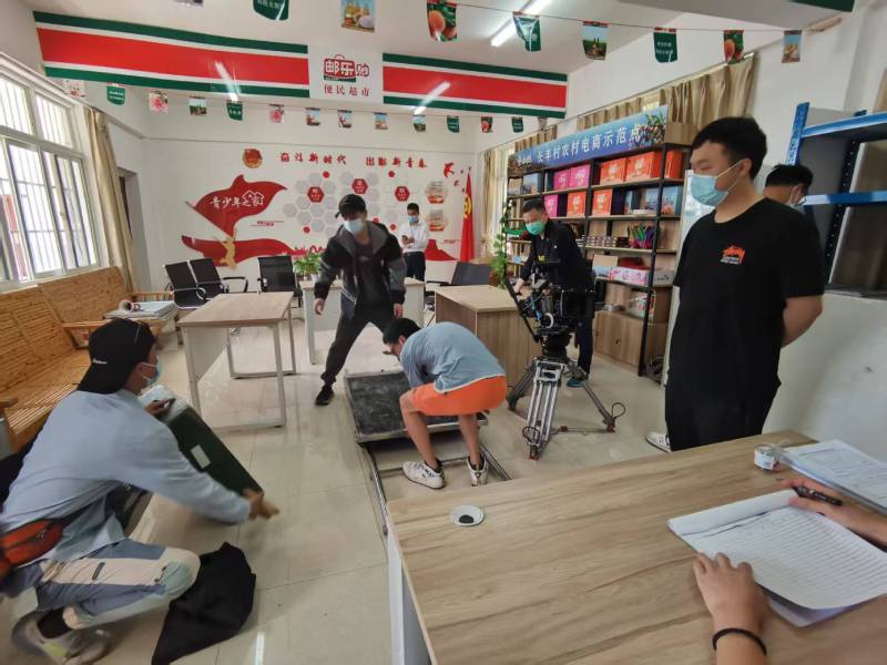 辽阳广告片拍摄公司：极简主义践行者，少即是多的视觉哲学